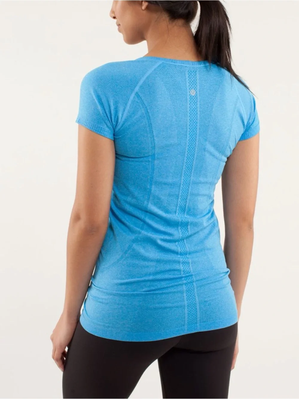 RARE Lululemon Run: Swiftly Tech V Neck Sz 8 In  Beach Blanket Blue